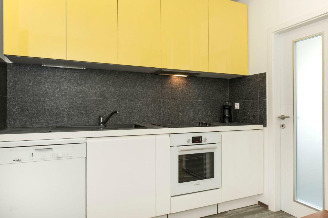 City Smart Apartment Split Exterior foto